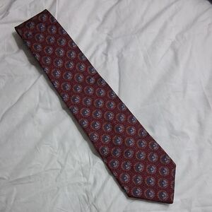 Classic Burgundy Patterned Men's Tie